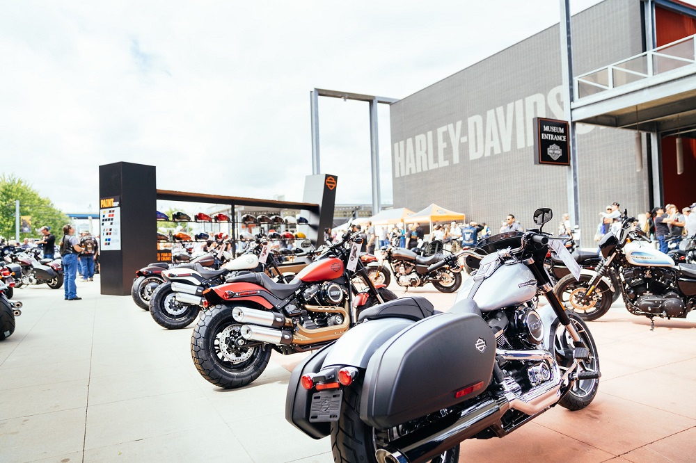 Route 66 H-D VIP 10-day Milwaukee to Albuquerque Motorcycle Guided Tour