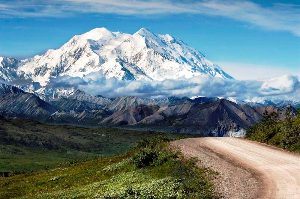 Brand USA - Alaska: Mountains, Glaciers and Parks