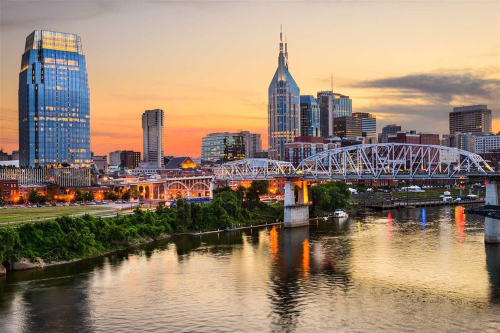 Travel South: from Nashville to New Orleans via Alabama