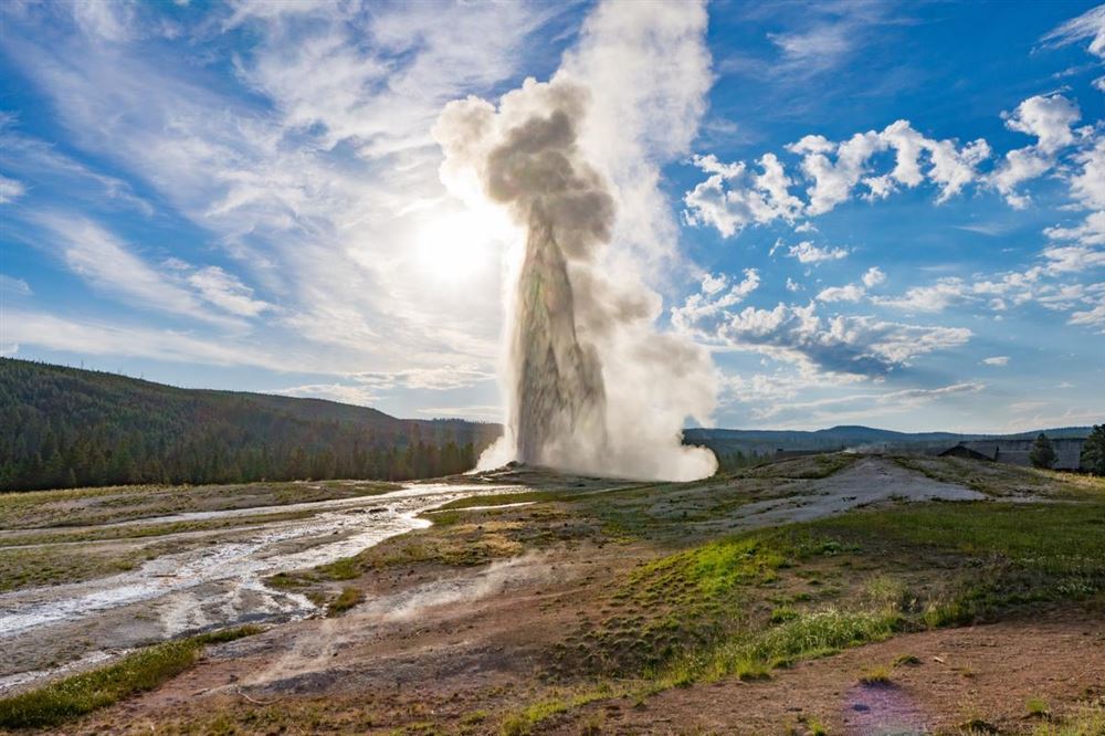 Brand USA - Great American West: Yellowstone and Geological Wonders